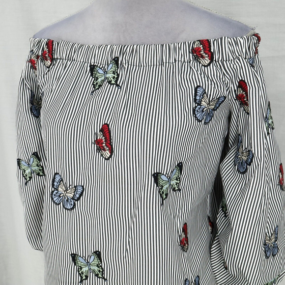 Zara Top Womens XS White Gray Stripe Blouse Embroidered Butterflies Whimsy Boho - Picture 14 of 16